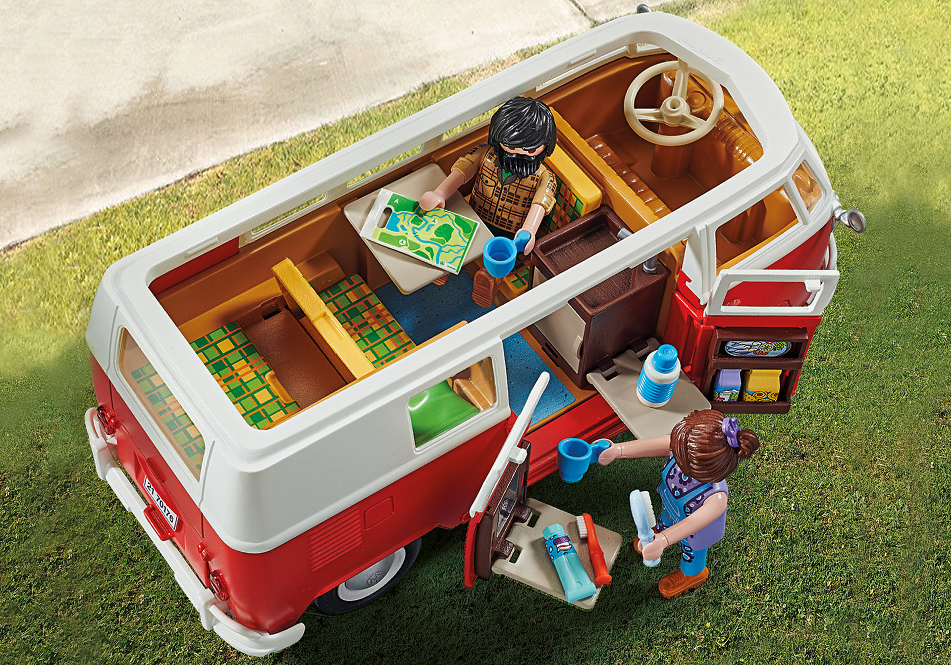 Volkswagen T1 Camping Bus - 70176